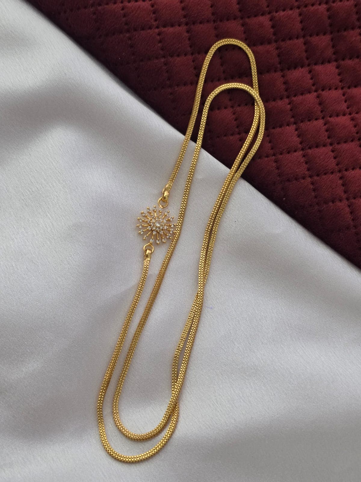 Premium foaming ad stone star pattern mugappu chain