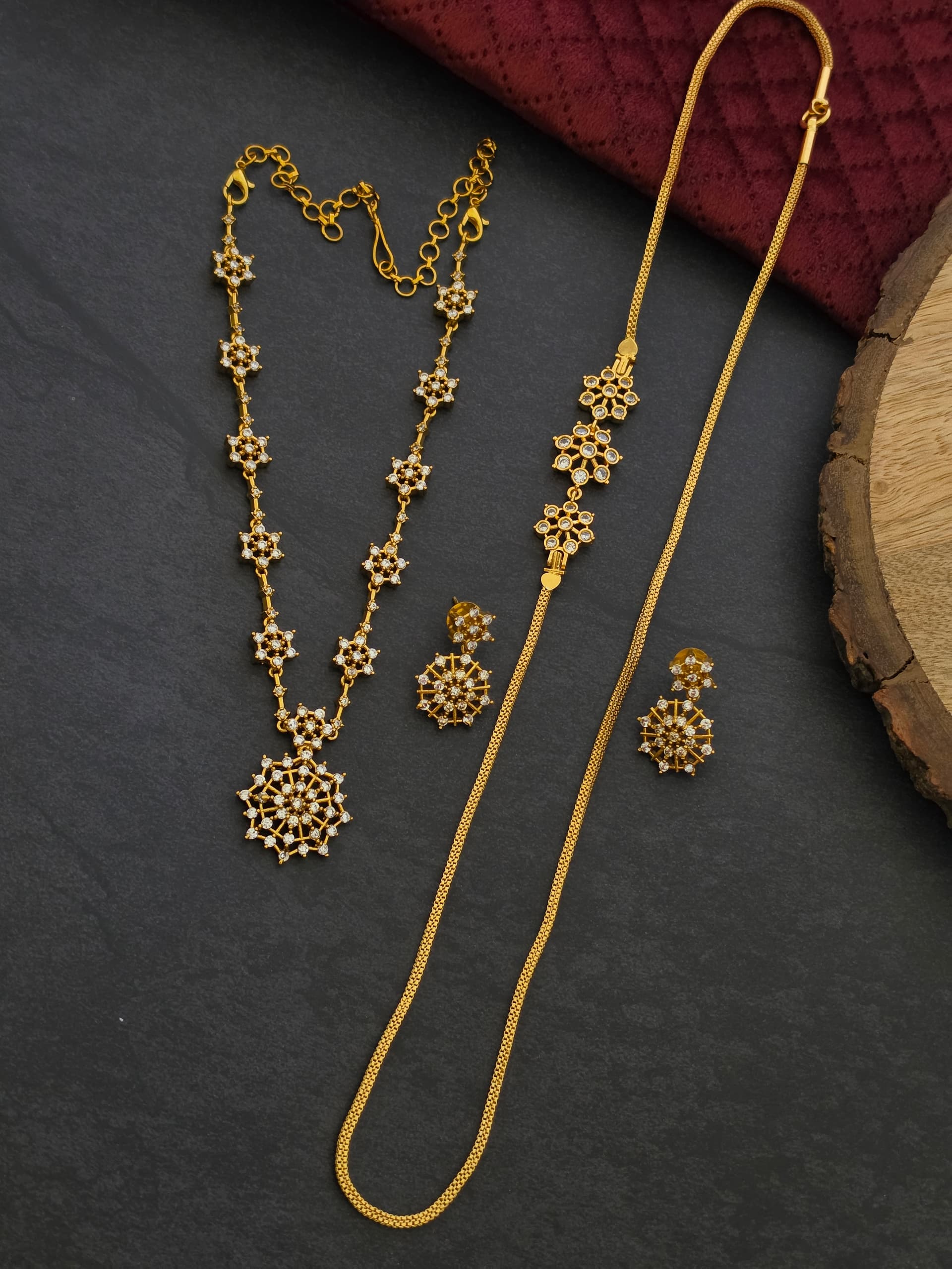 Premium Matt Finish Mugappu With Necklace Combo