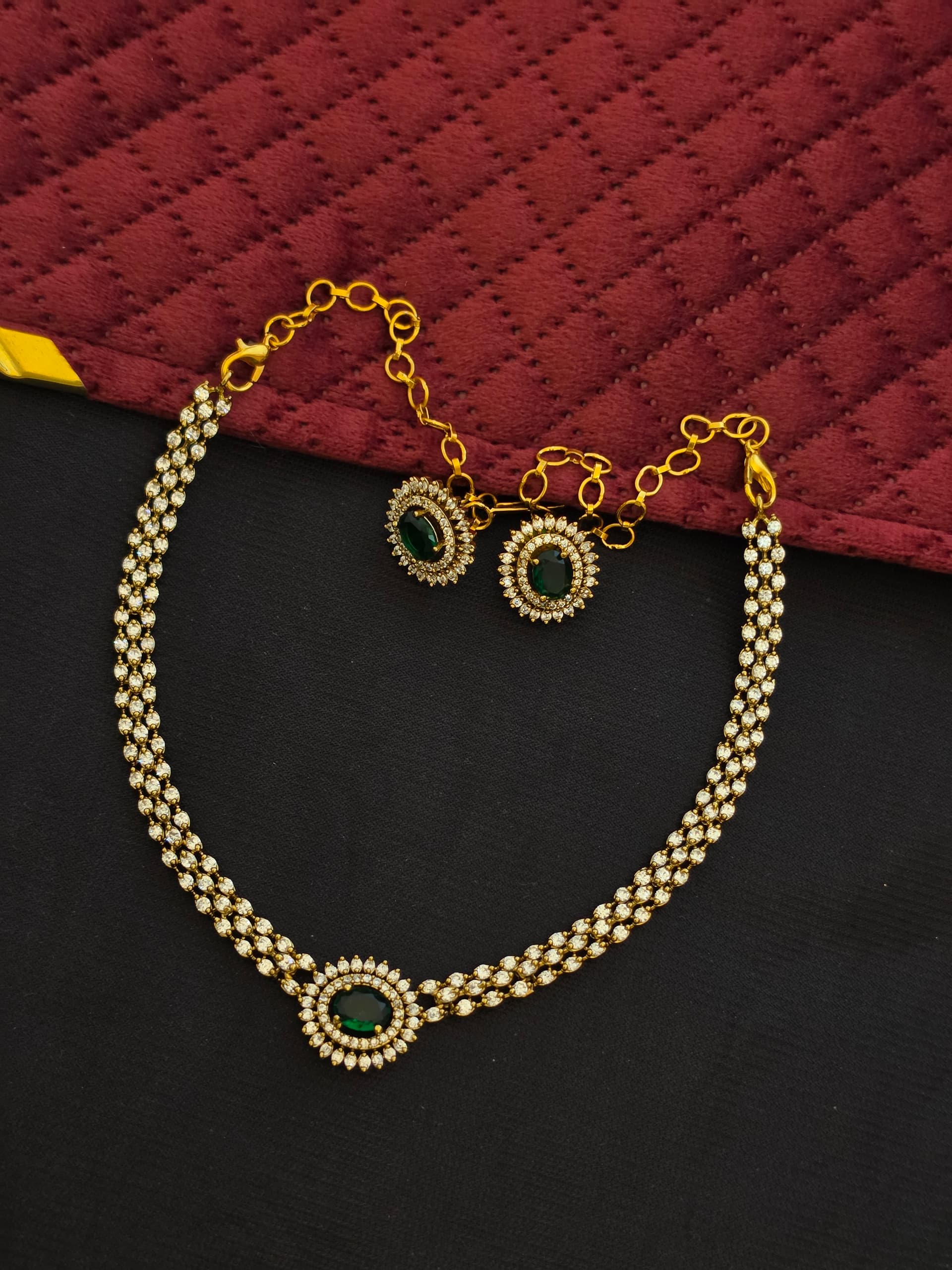 Premium Matt Emerald Stone Necklace With Stud,