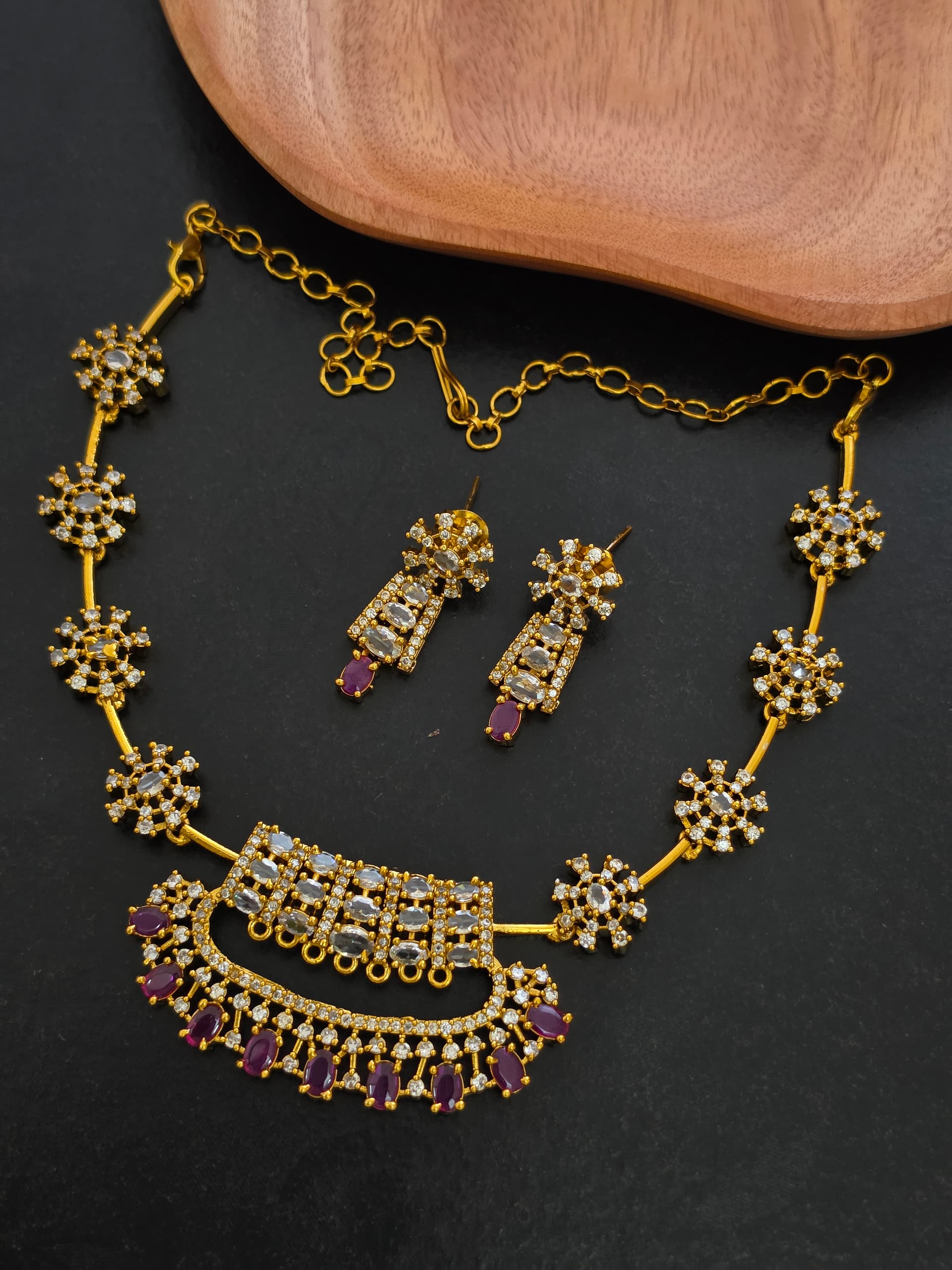Premium Matt Finish Ad Stone Antique Necklace
