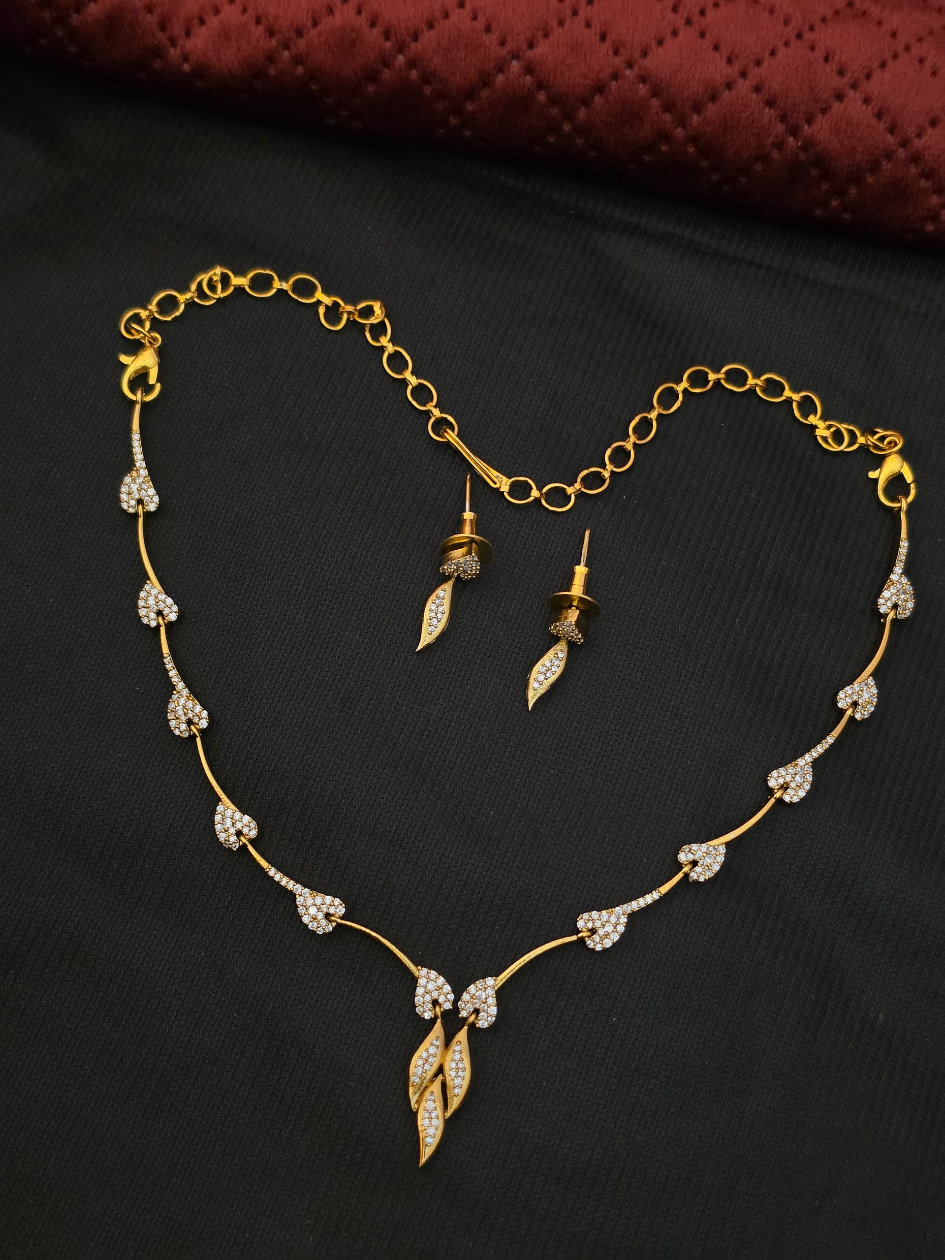 Premium Matt Ad Stone Necklace.