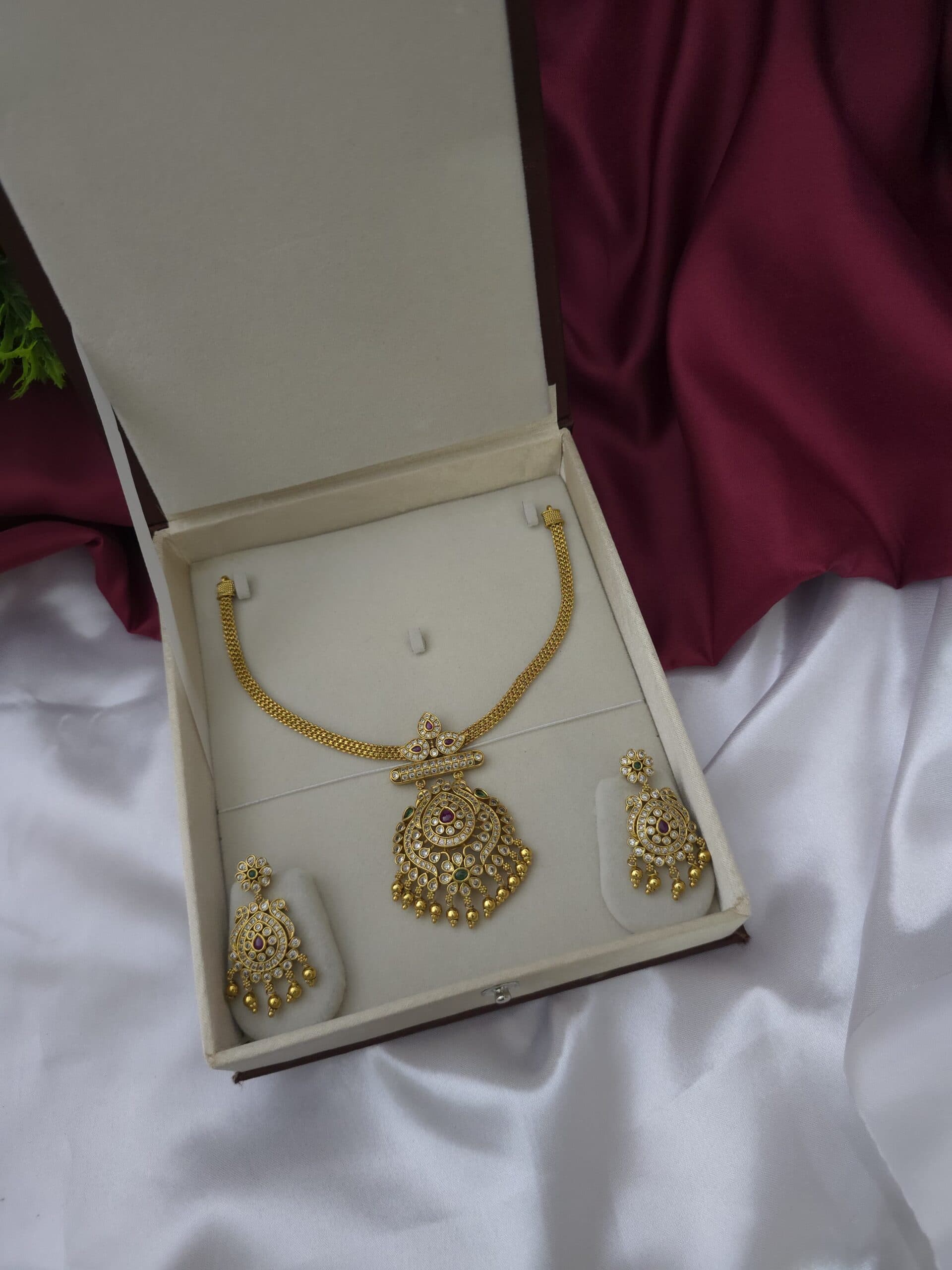 Premium Matt Necklace with stud