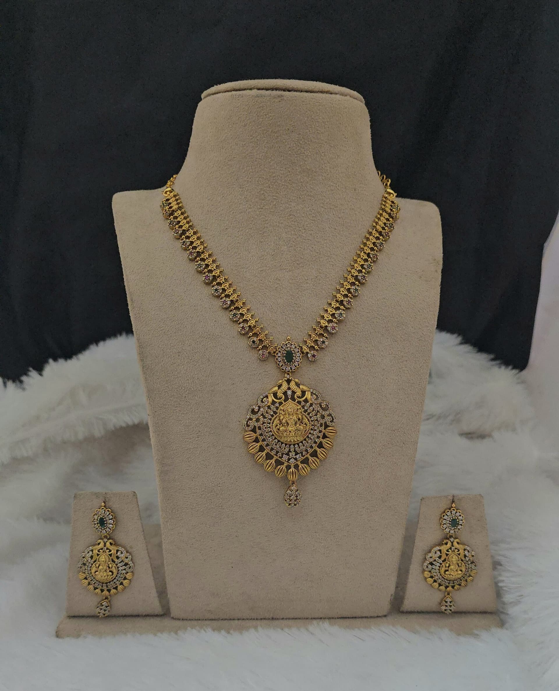 Premium matt lakshmi necklace