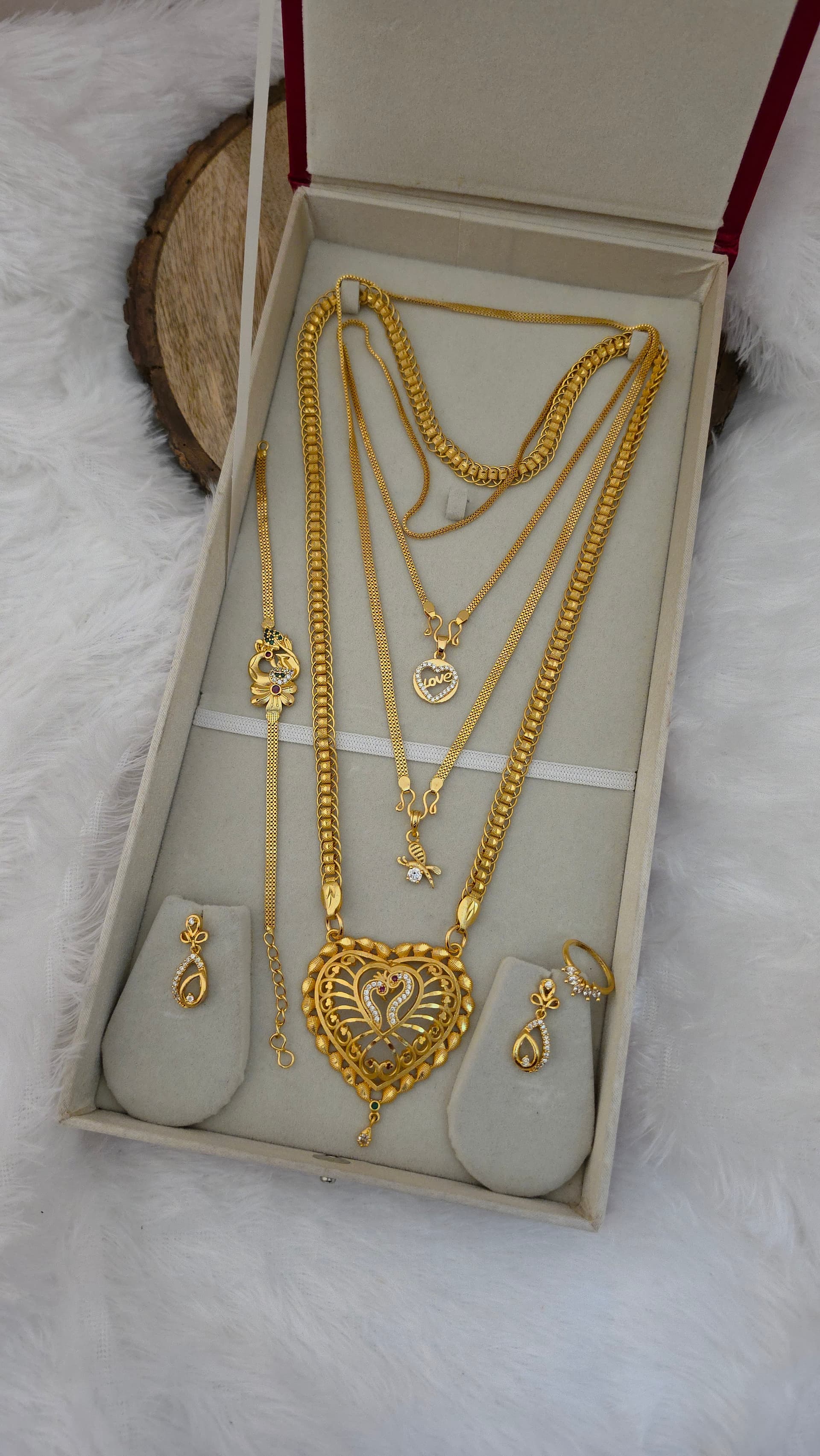 Premium foaming combo28 inches dollar chain ,28 inche dollar chain ,18 inches dollar chain,1 earing,1 ring ,1 bracelet
