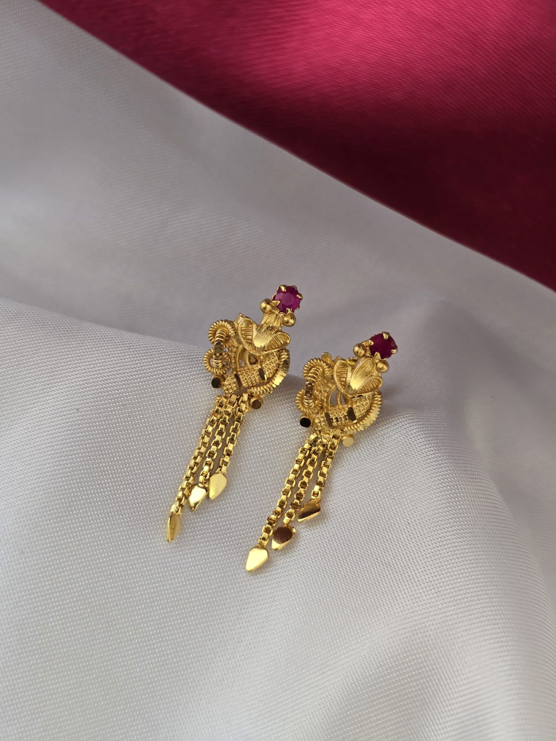 Premium ad peacock chain drops earing