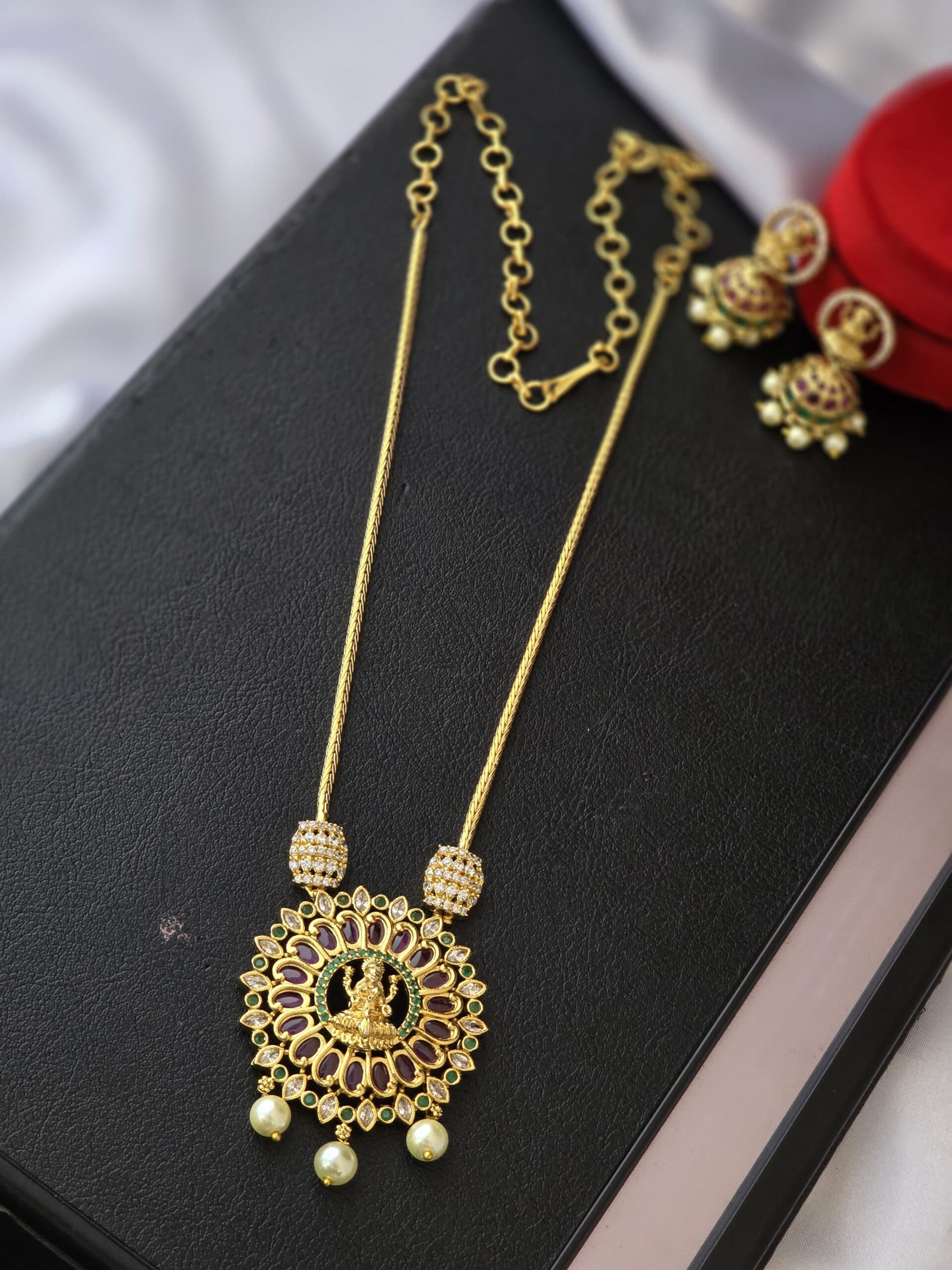 Premium kemp nagas necklace with jhumka