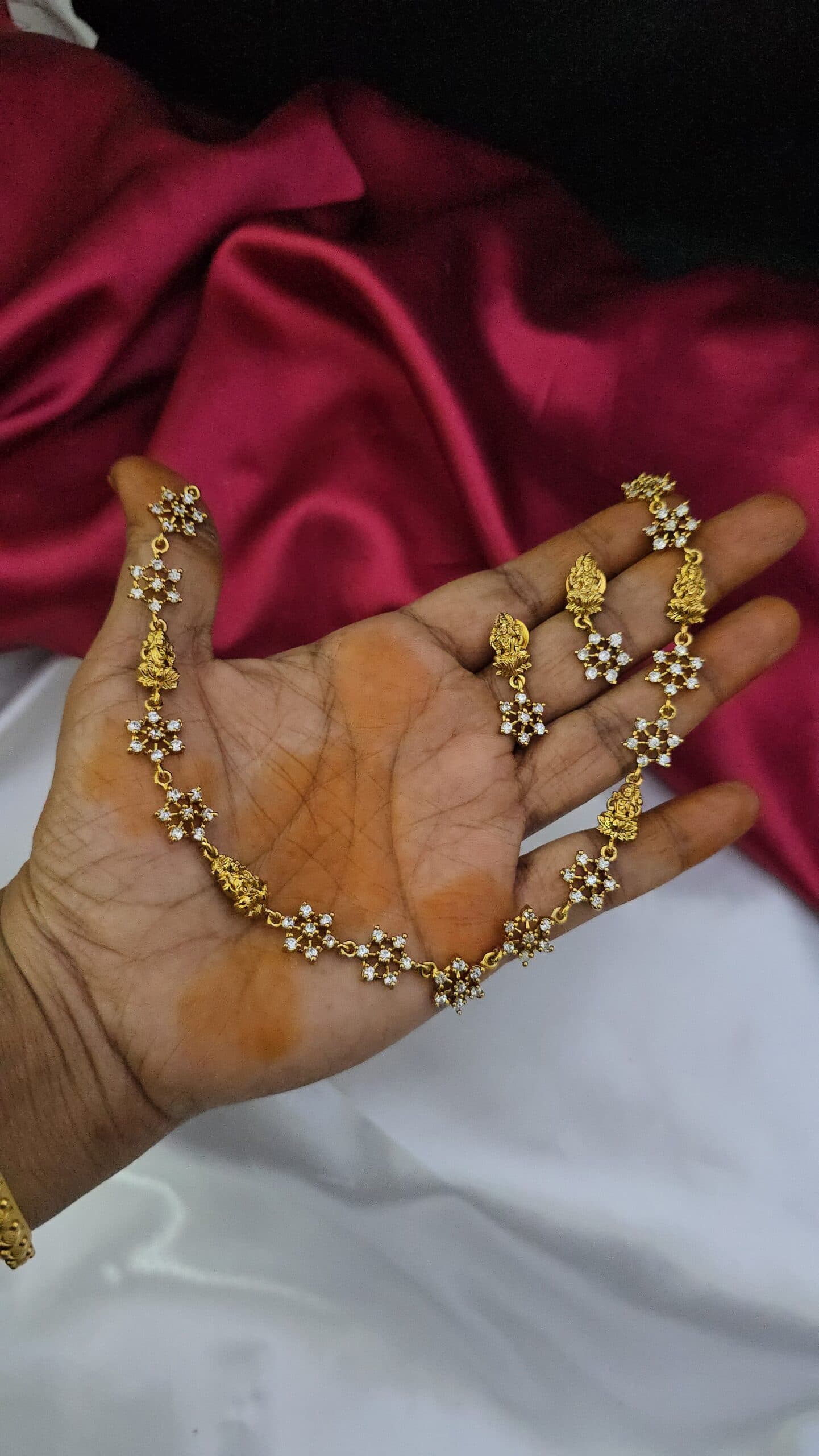 Premium quality ad matt nagas necklace with stud