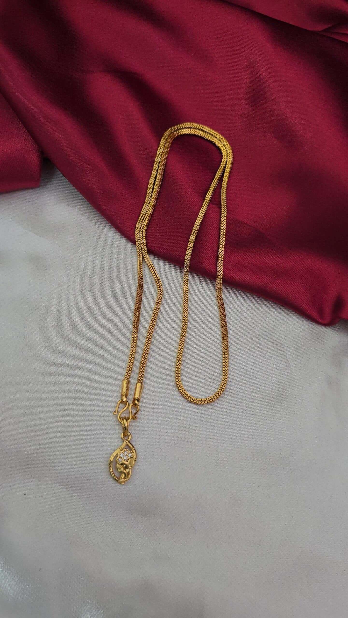 Premium 18 inches dollar chain