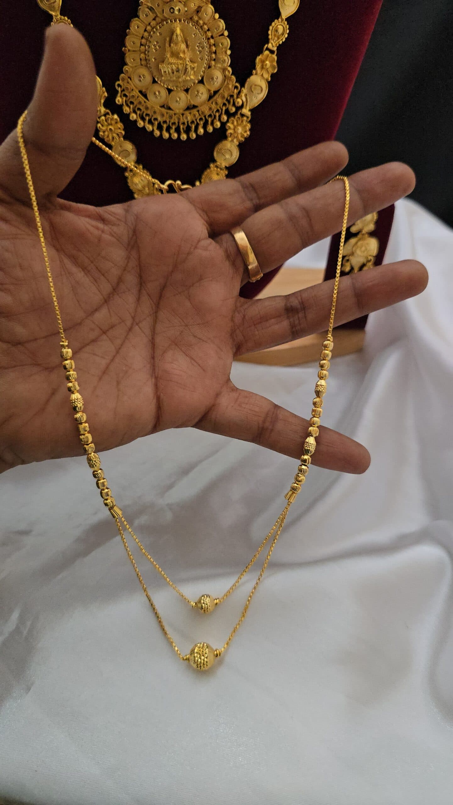 Premium foaming double layer neck chain