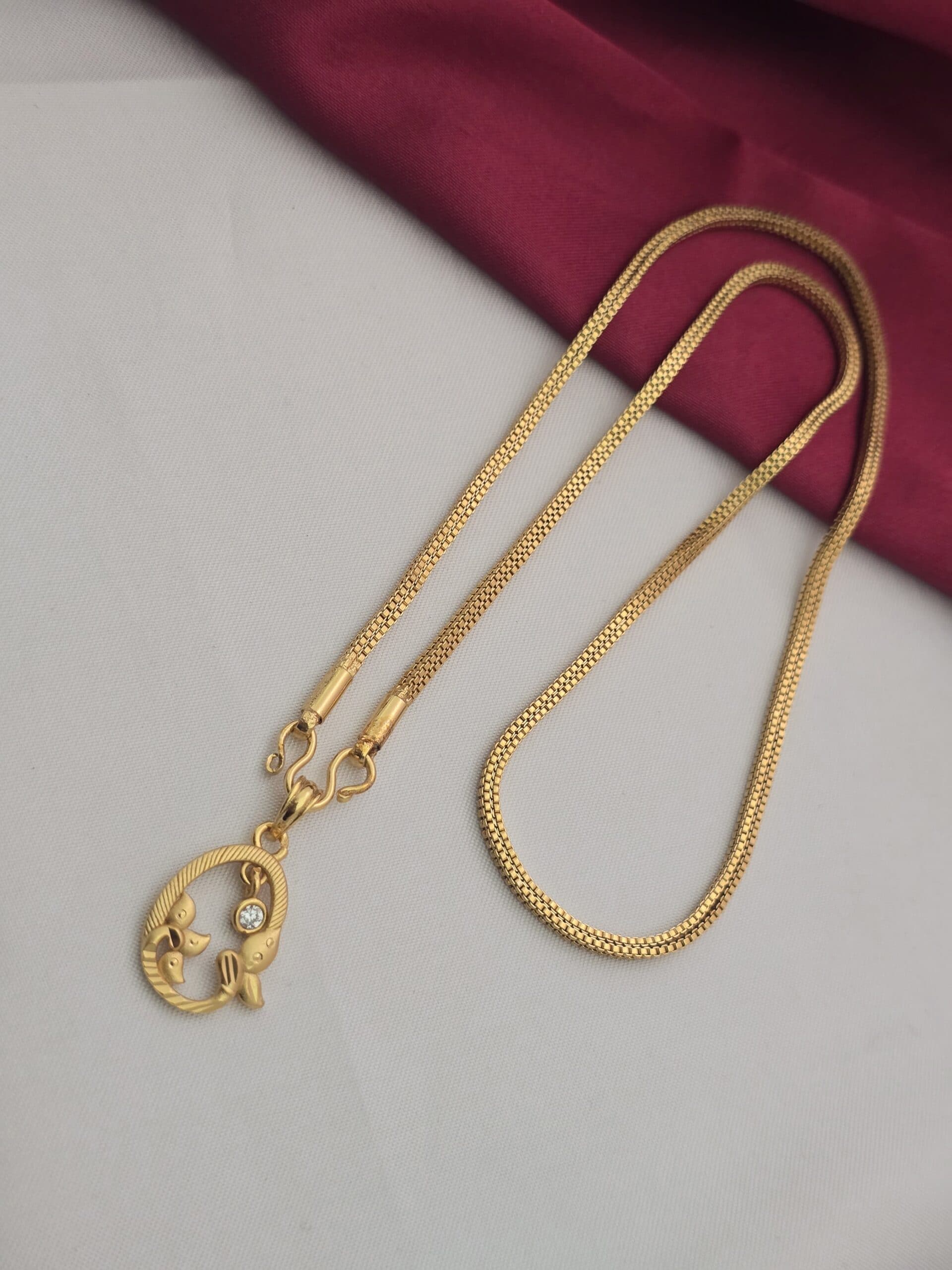 Premium foaming 18 inch AD dollar chain