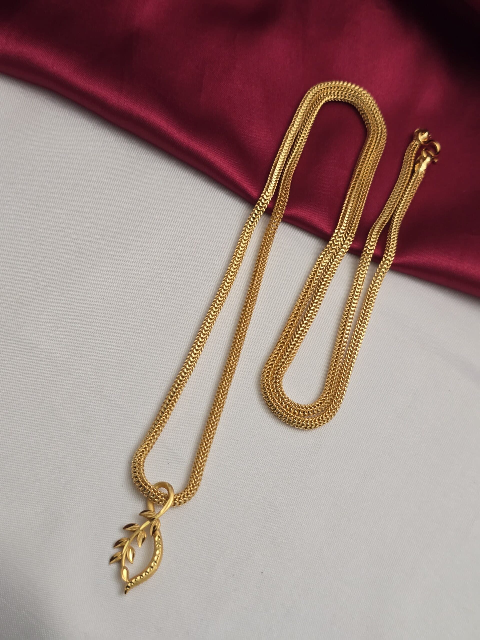 Premium foaming 32 inches dollar chain