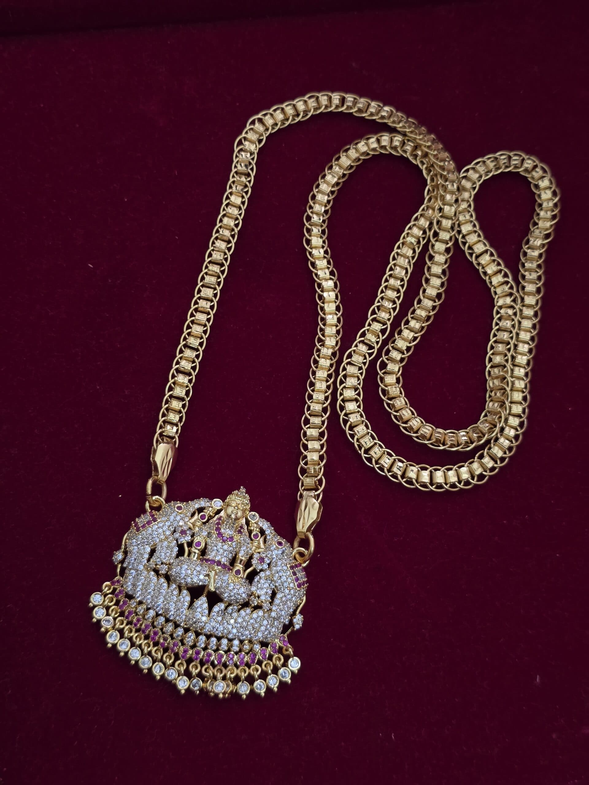 Premium foaming ad 32 inches gajalakshmi dollar chain