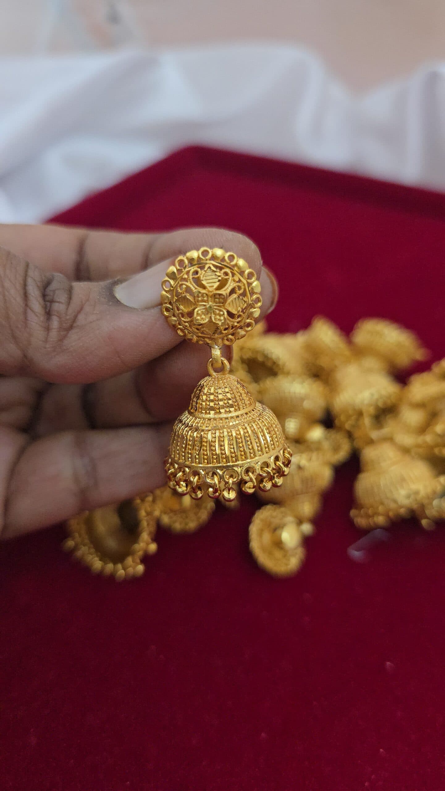 Premium foaming jhumka earing