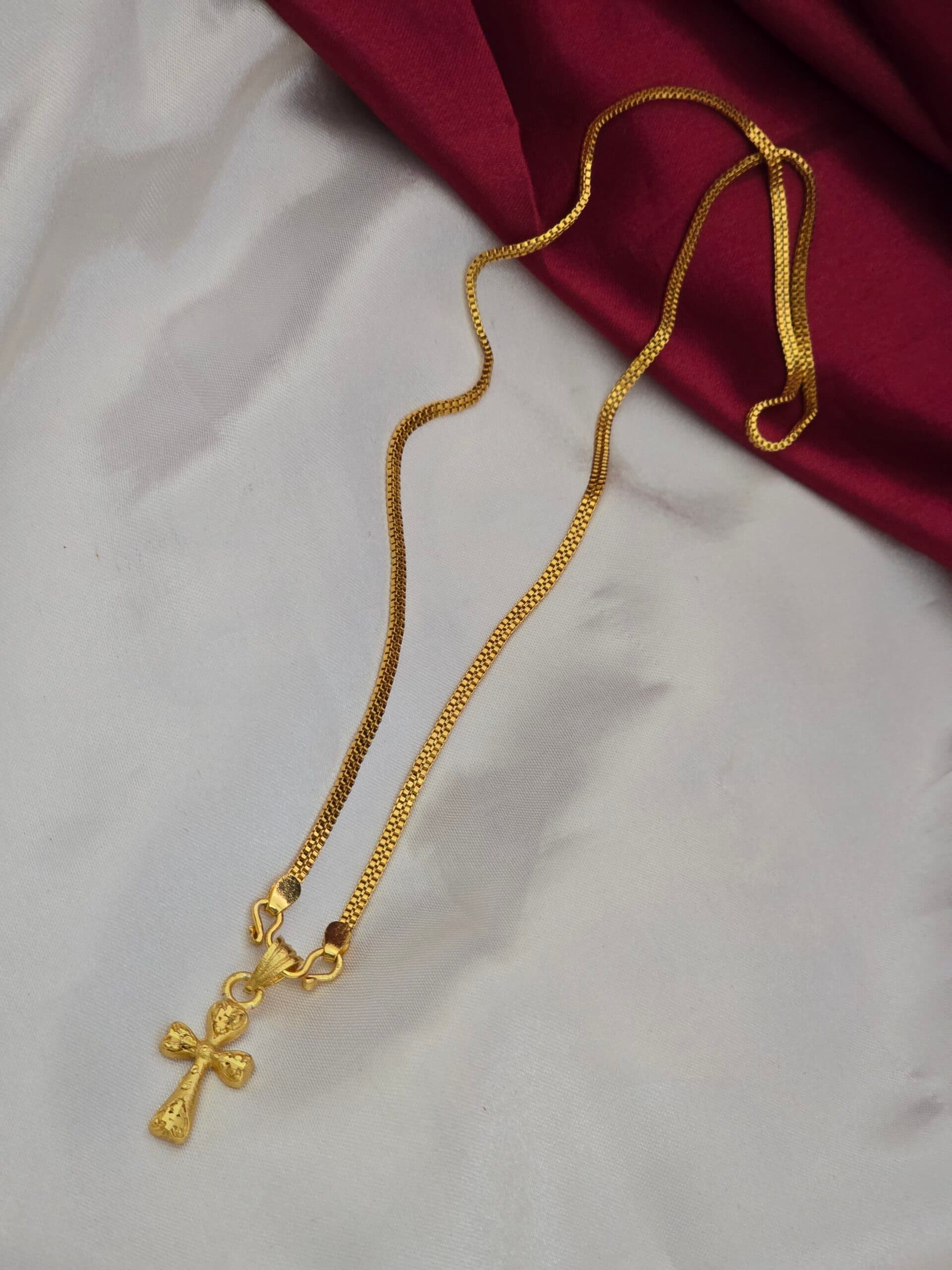 Premium foaming one day offer cross dollar chain
