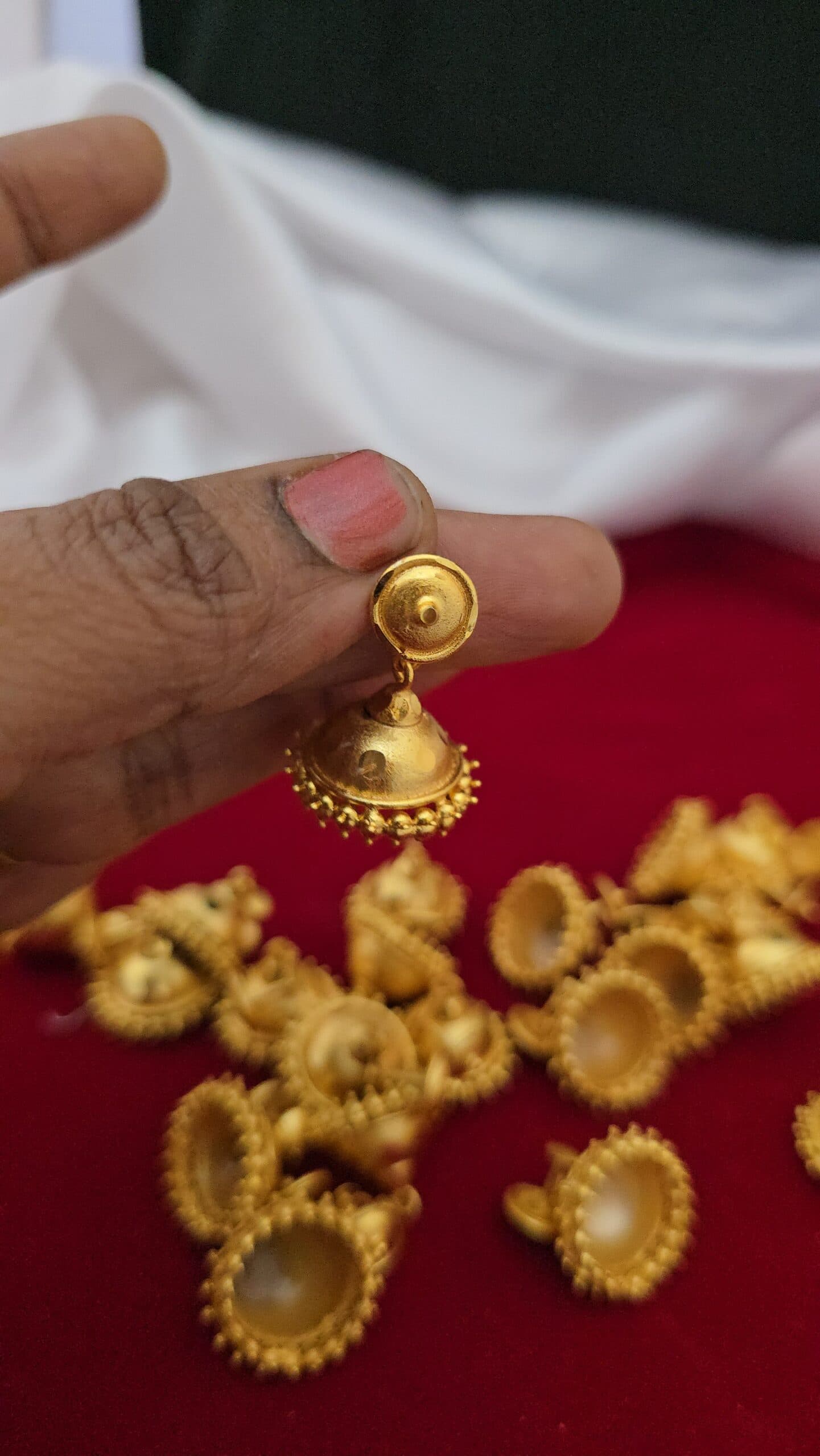 Premium foaming jhumka