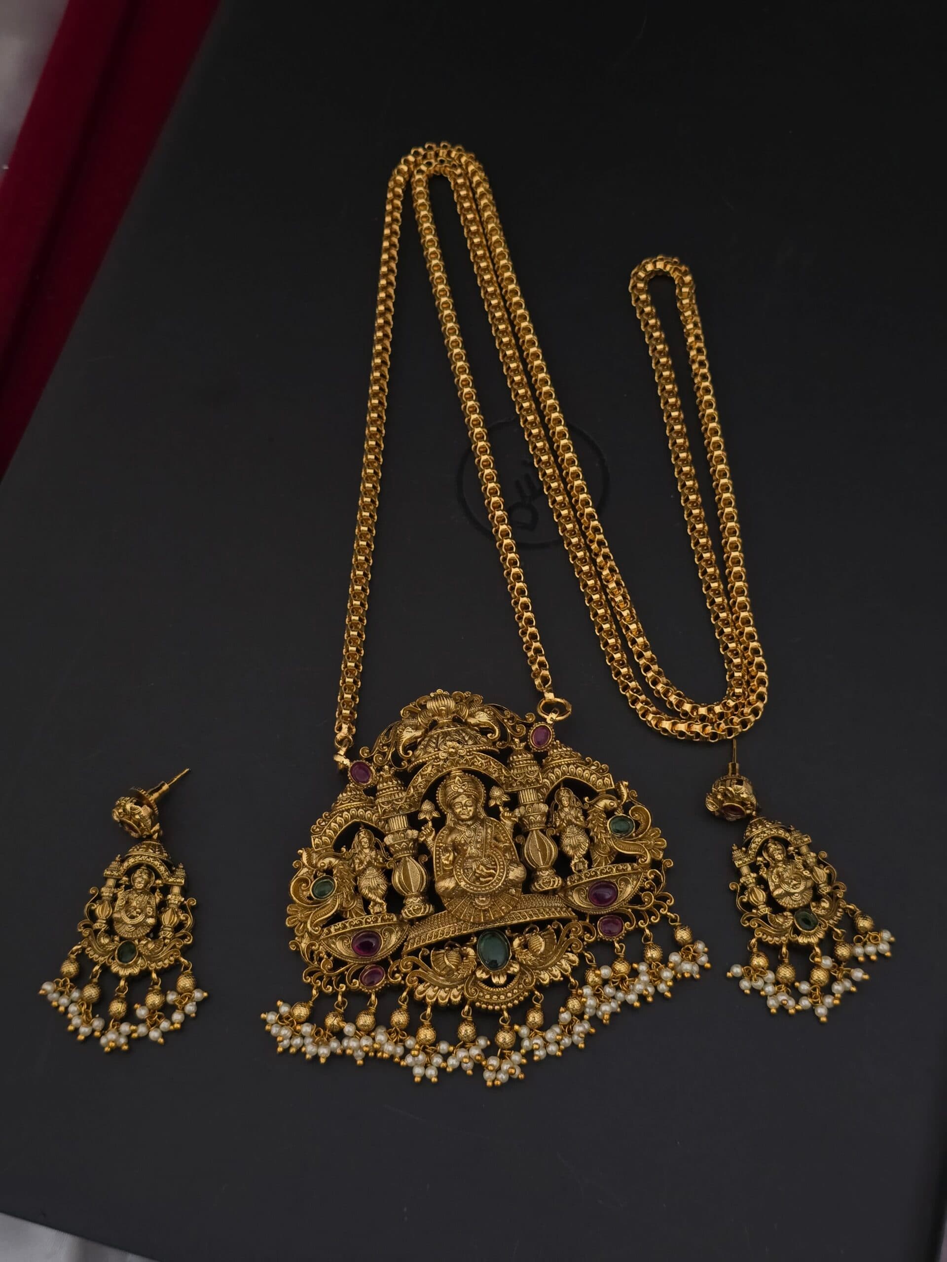 Premium matt 42 inch lakshmi dollar chain with jhumka