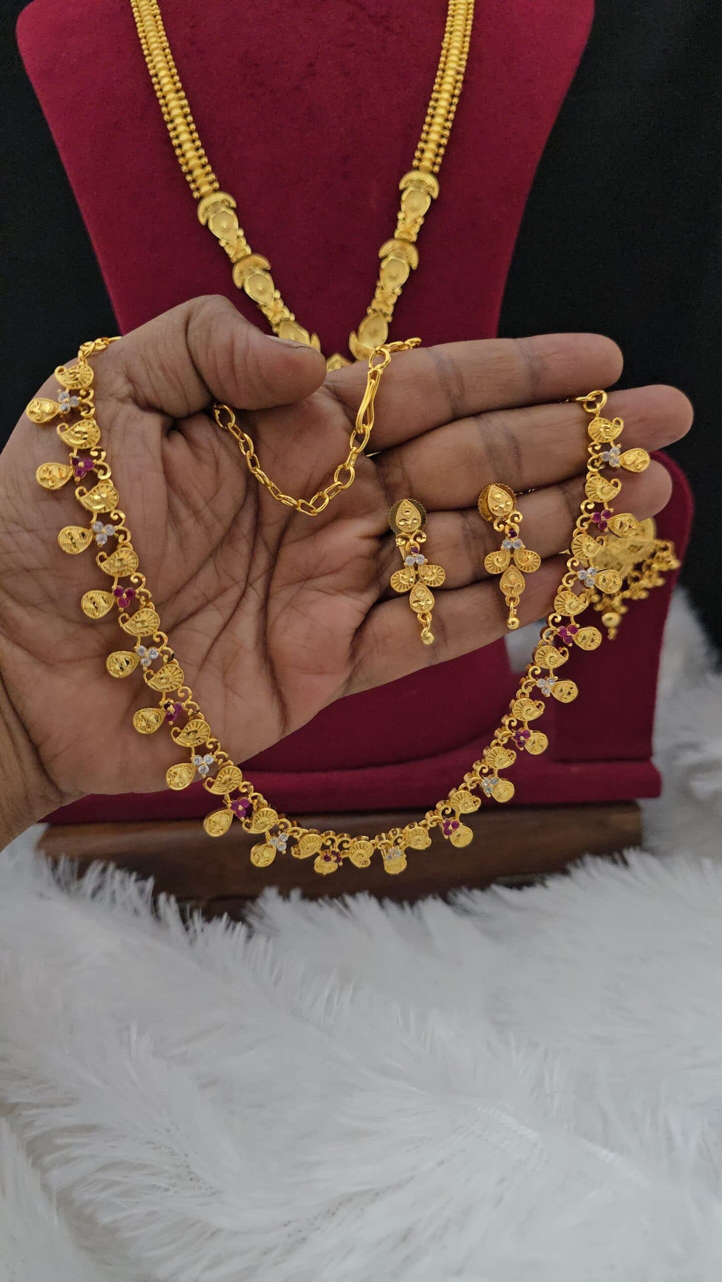 Premium foaming ad stone necklace with earings