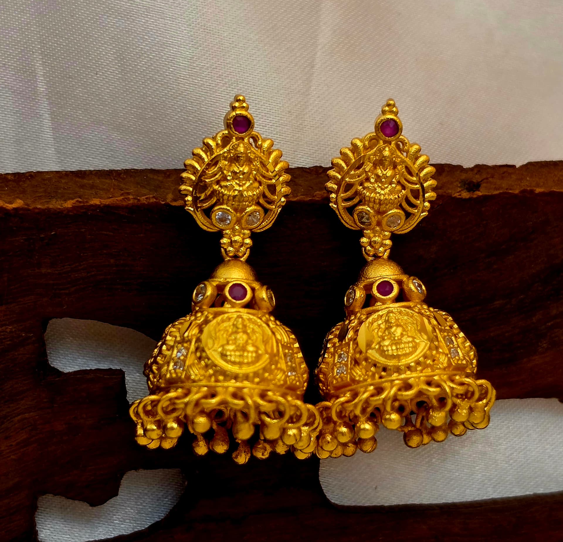 Premium foaming lakshmi jhumka